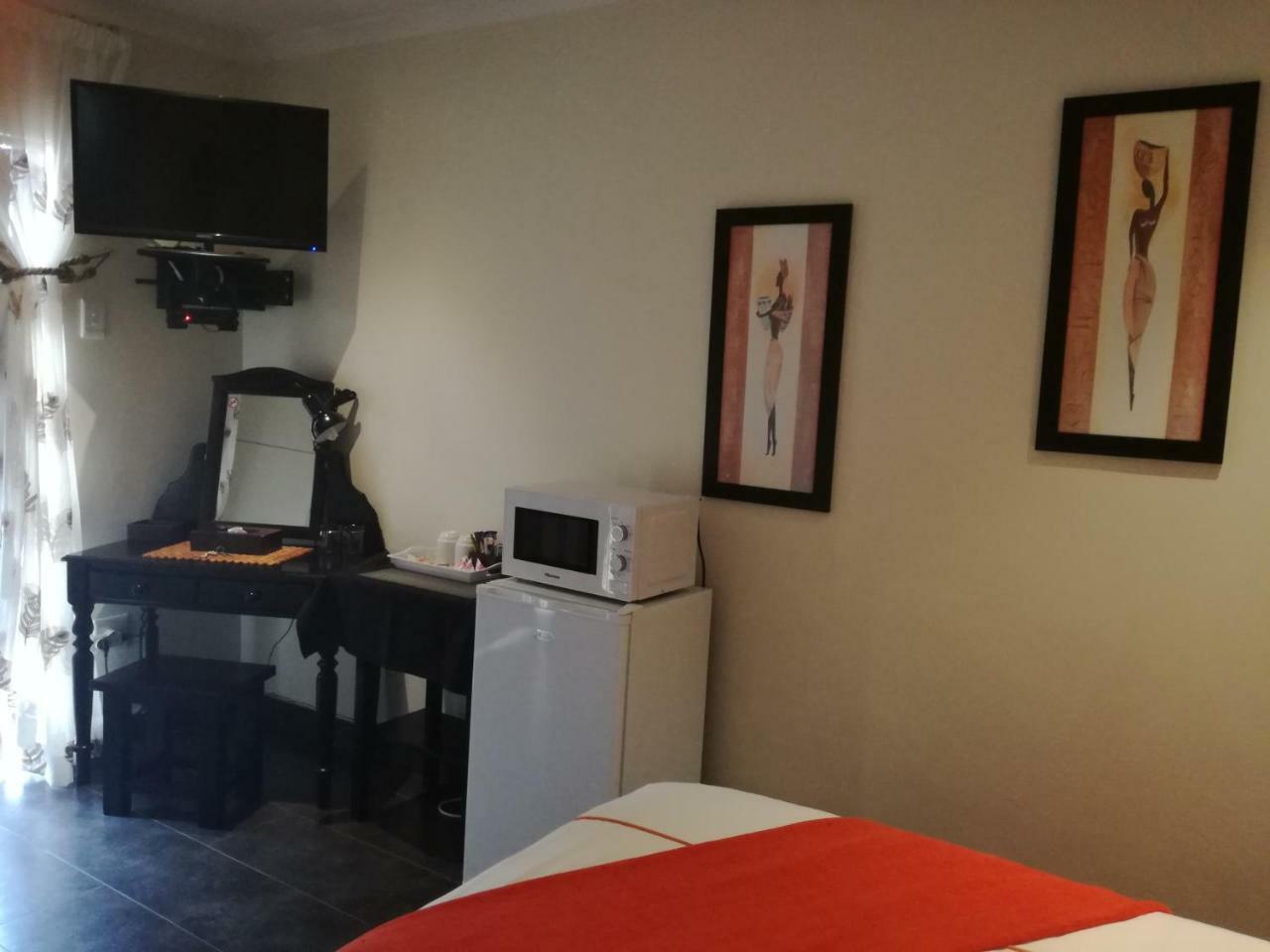 Avalon Guest House Amanzimtoti Exteriér fotografie